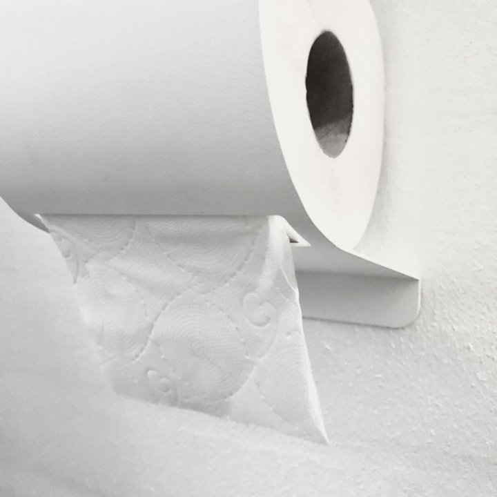 Toiletrulleholder hvid tilbud