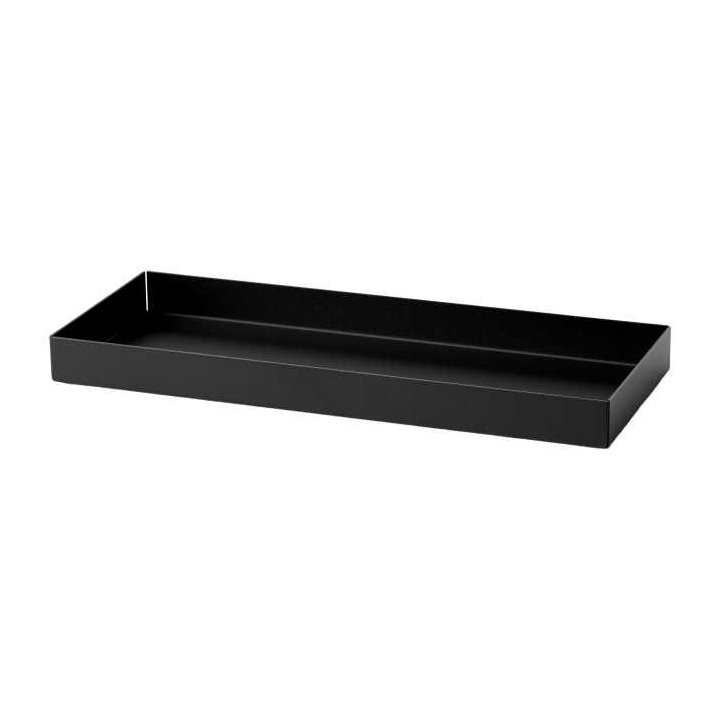Sort bakke med kant fra by brorson