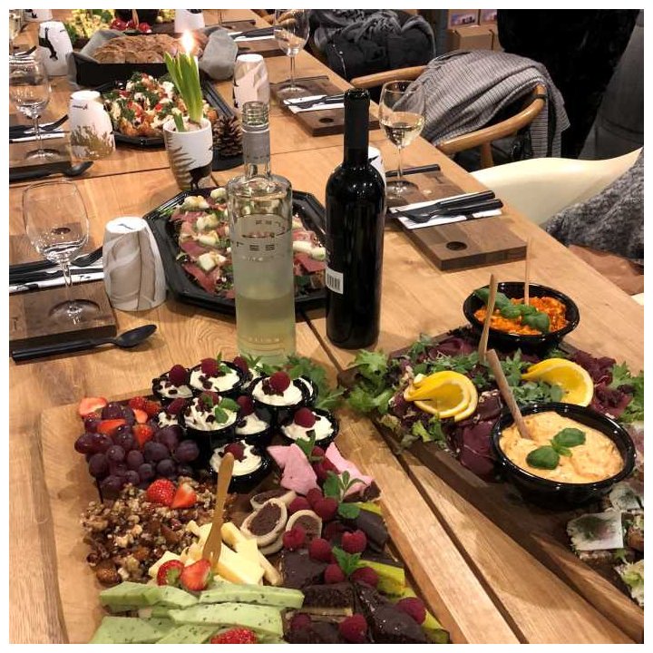 Tapasarrangement - Book her!