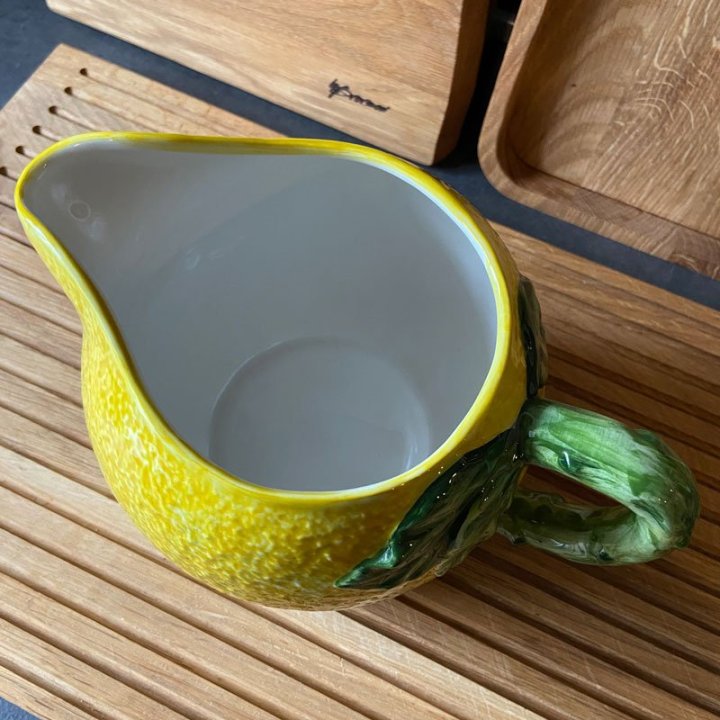Gul kande med citroner tilbud