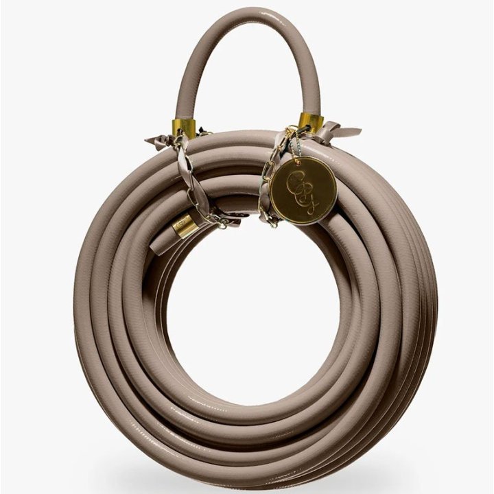 Beige vandslange fra garden glory 20 meter