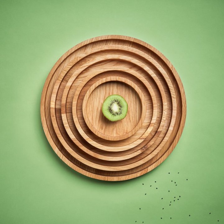 Runde circle bakker i egetræ med kant fra by brorson