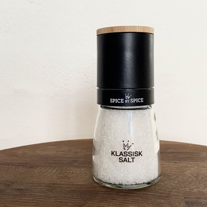 Saltkværn med salt