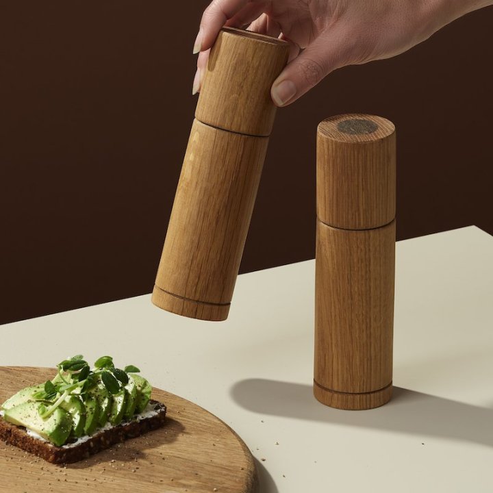 Bordsæt med salt og peber